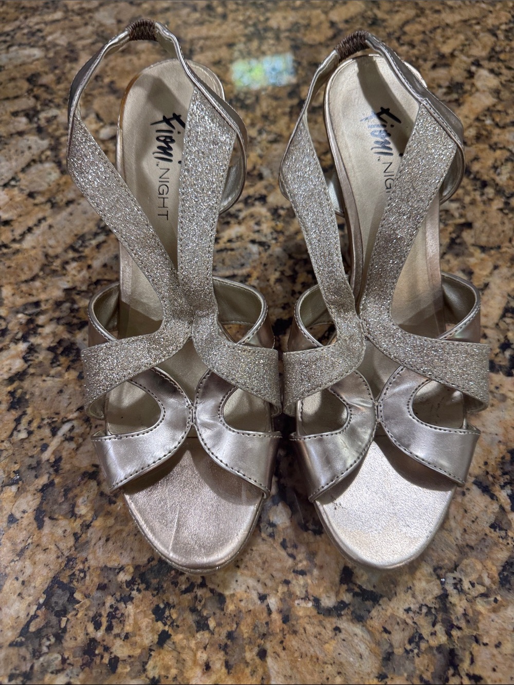 FIONI Clothing Silver Glitter T-Strap Slingback Heels